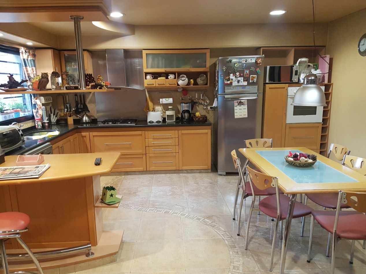 Casa 6 ambientes 