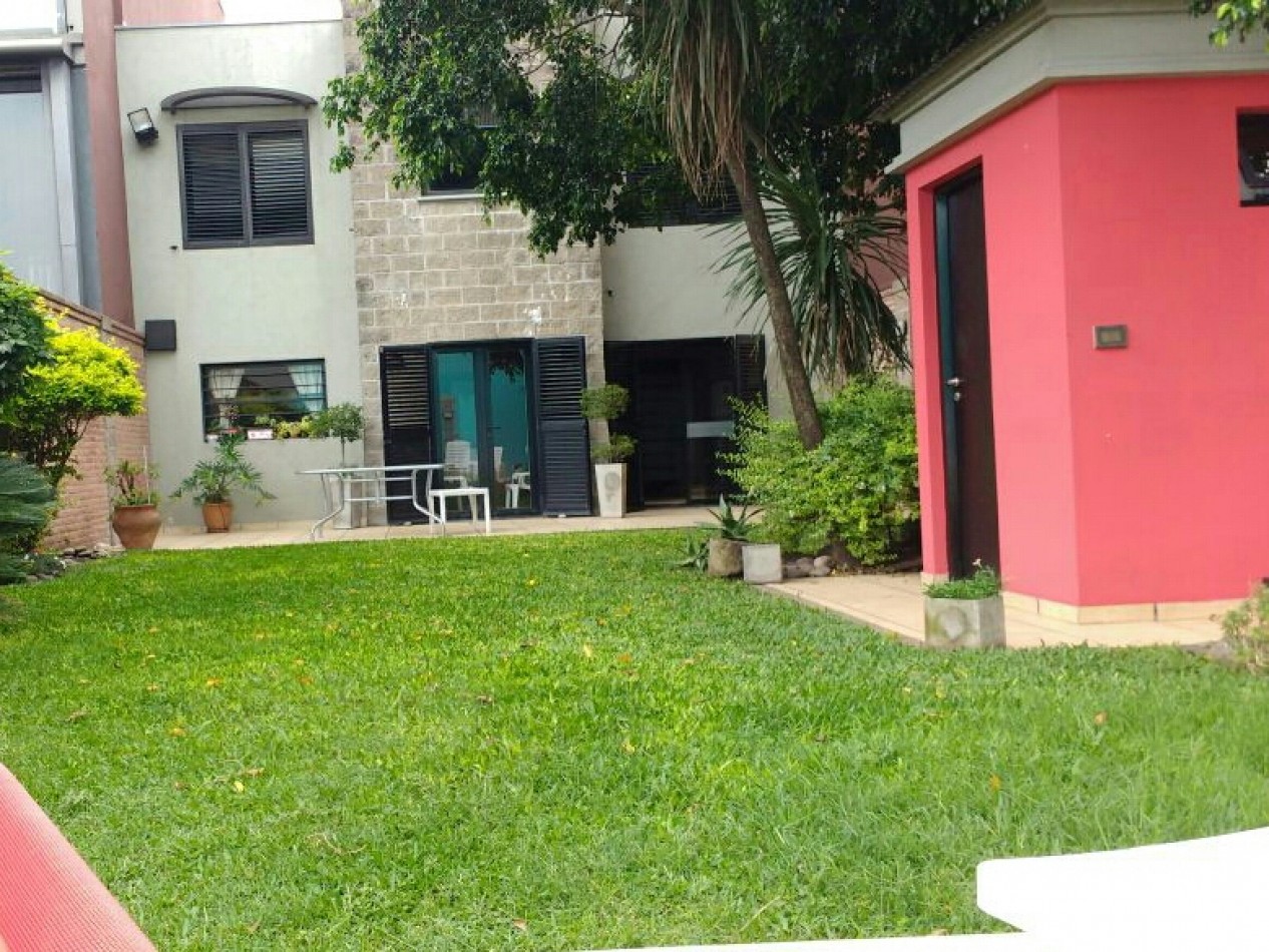 Casa 6 ambientes 
