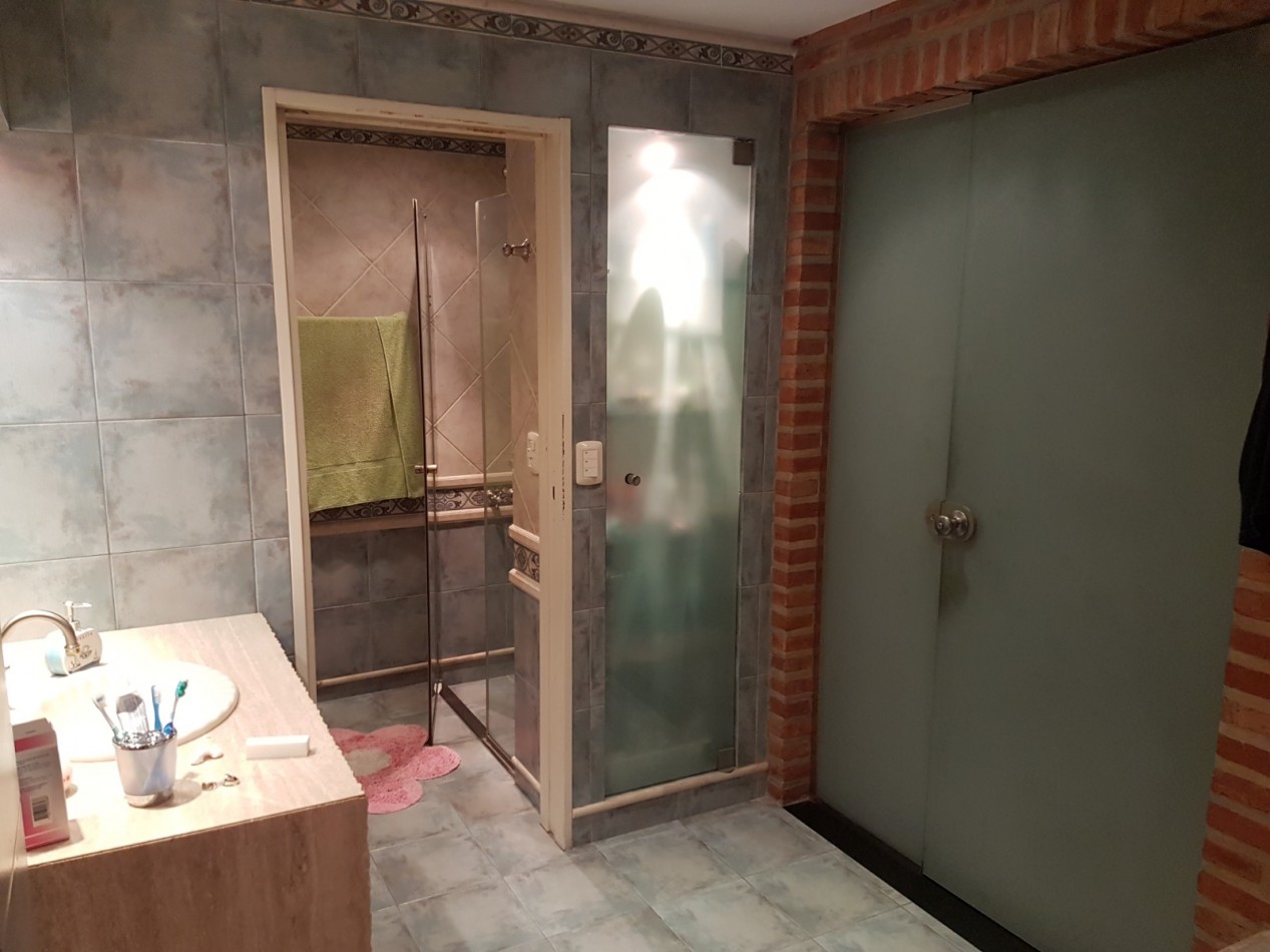 Casa 6 ambientes 